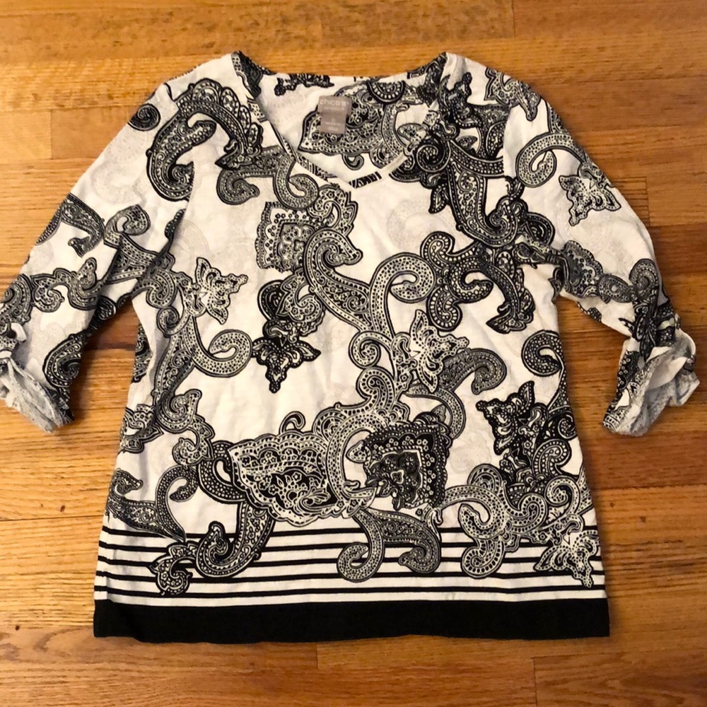 CHICO’S Ladies top